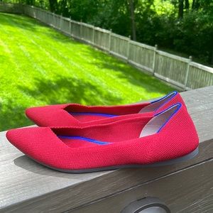 ROTHY’S THE POINT CHILI RED FLATS SIZE 8